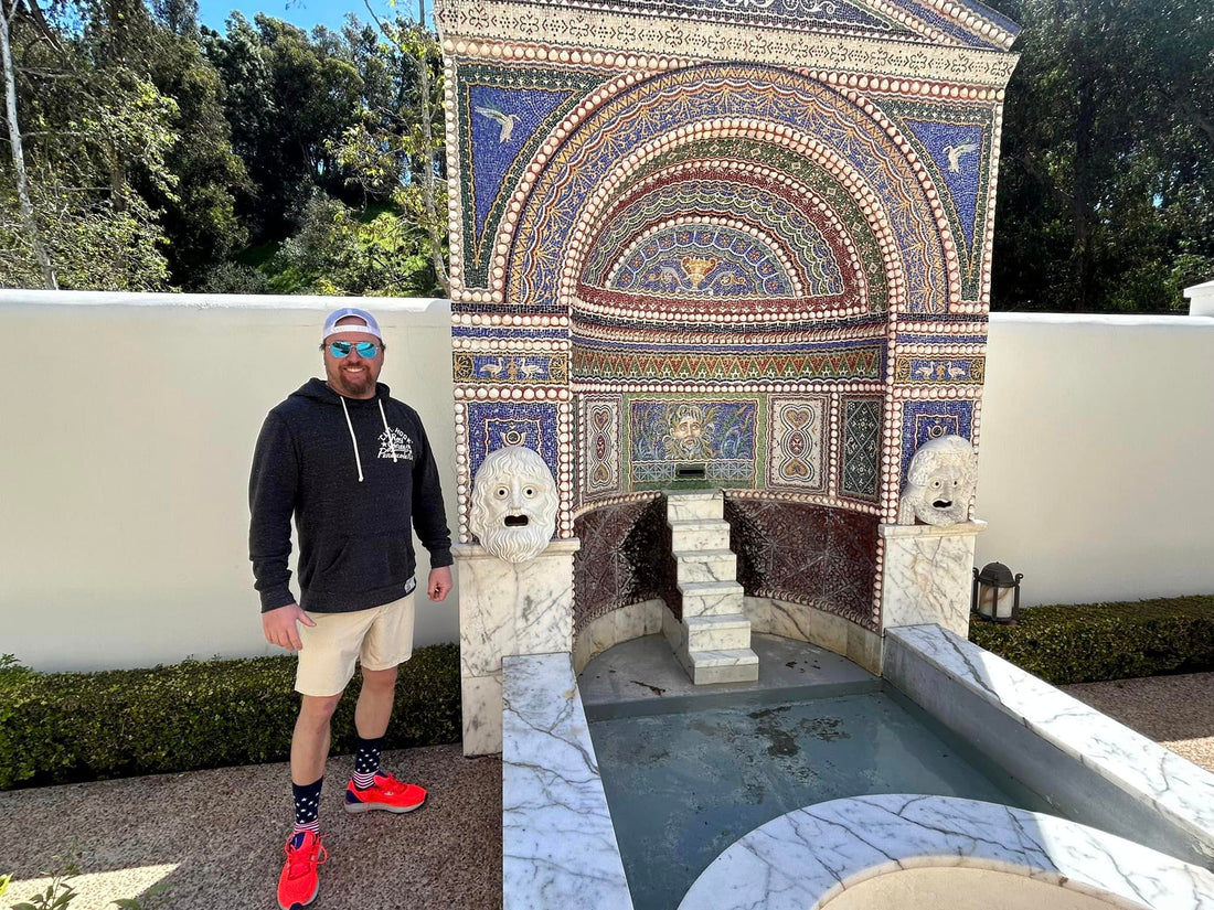 Stop Believing Everything You See: A Young Person's Guide to Thinking Critically